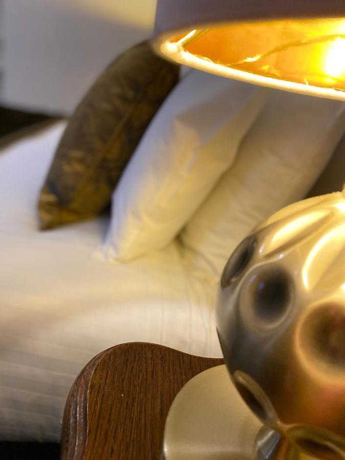 White Hart Hotel ดอร์เชสเตอร์ ออน เธมส์ ภายนอก รูปภาพ